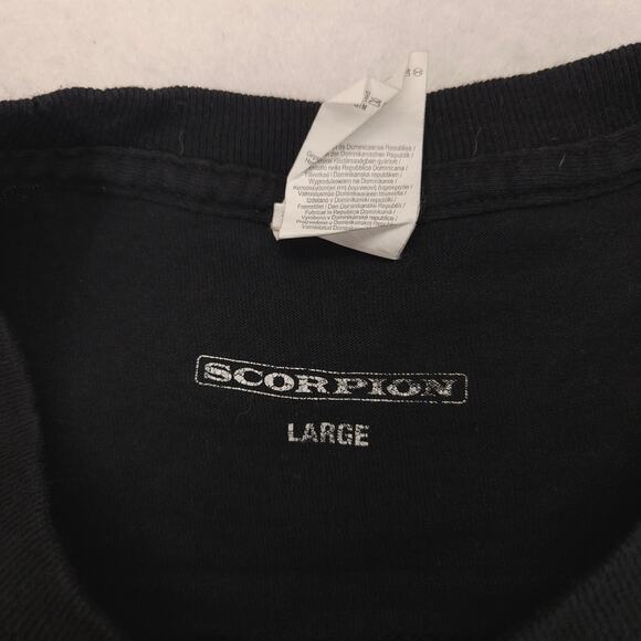 Scorpion Wolrd Tour Band Crew Neck Short Sleeve Graphic Shirt Mens Size L Black - Picture 3 of 11